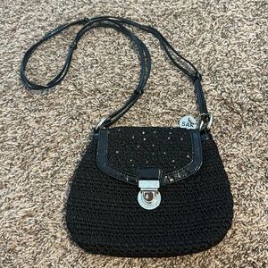 The sak crotchet black cross body purse s